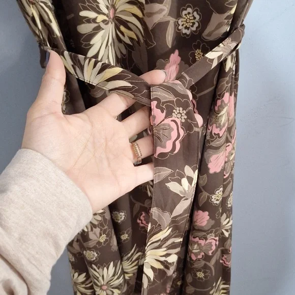 Floral brown dress - Picture 5 of 8